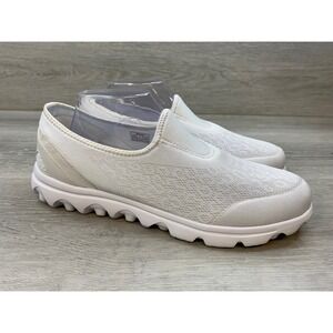 Propet TravelActiv White Mesh Slip On Sneakers Women's 11 N Walking Shoes